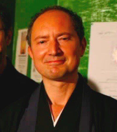 Ritratto di Antonino Raffone, docente nei seminari Tonglen